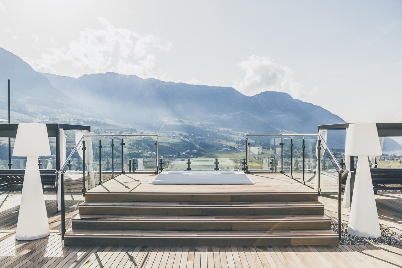 Golserhof Hotel Tirolo Exterior photo